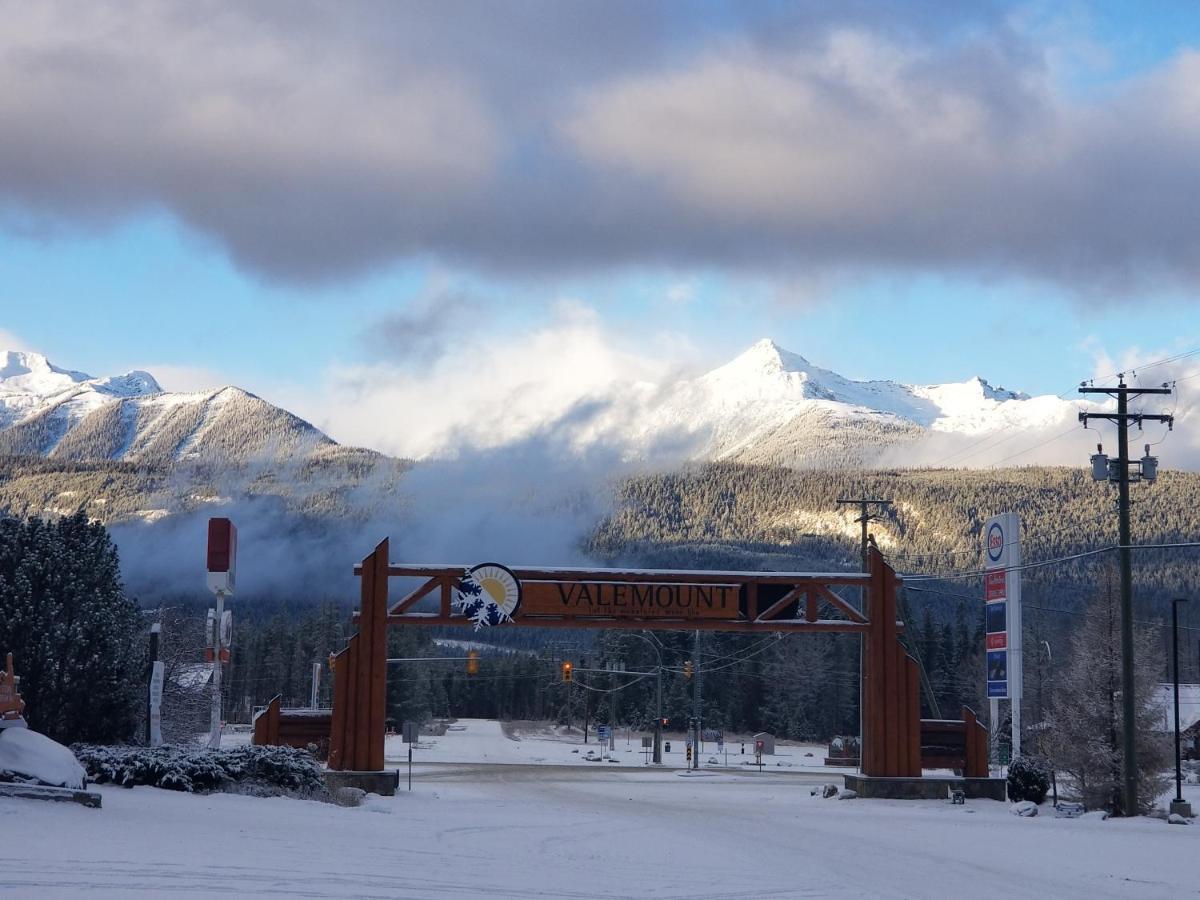 Rocky Inn Valemount Dış mekan fotoğraf